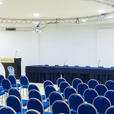 מלון Reginna Palace מאיורי