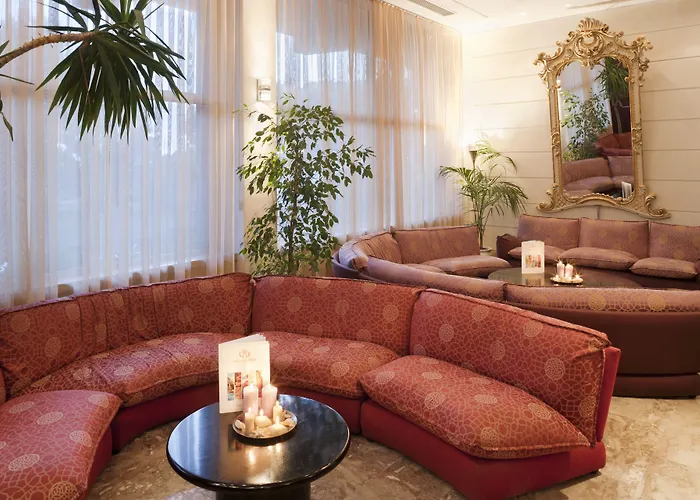 Reginna Palace Hotel 4*