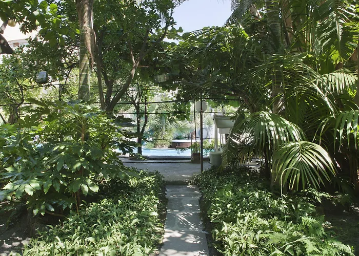 Hotel Reginna Palace 4*