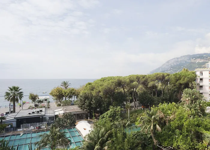 Hotel Reginna Palace