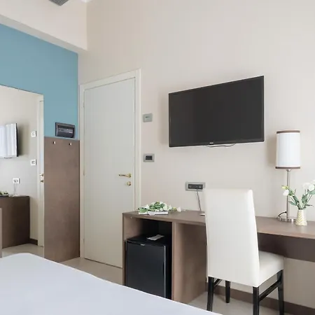 Hotel Reginna Palace 4*