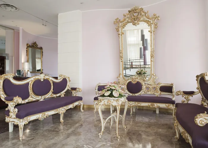 Hotell Reginna Palace 4*