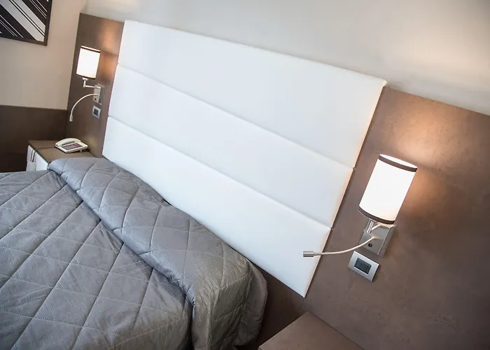 Reginna Palace Hotell